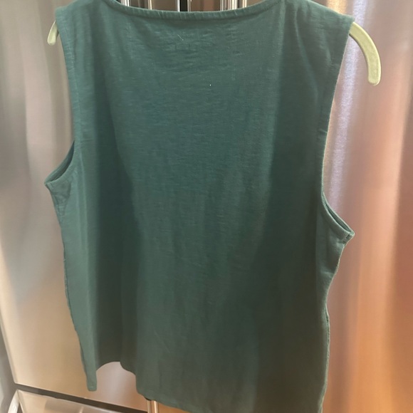 Talbots set of sleeveless top and scarf - Picture 7 of 7